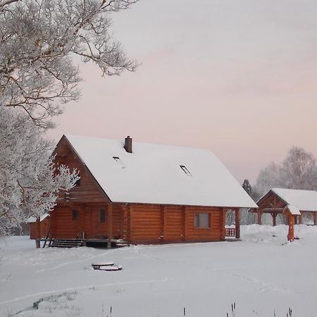 Guest House Kalnini Kārļi Buitenkant foto