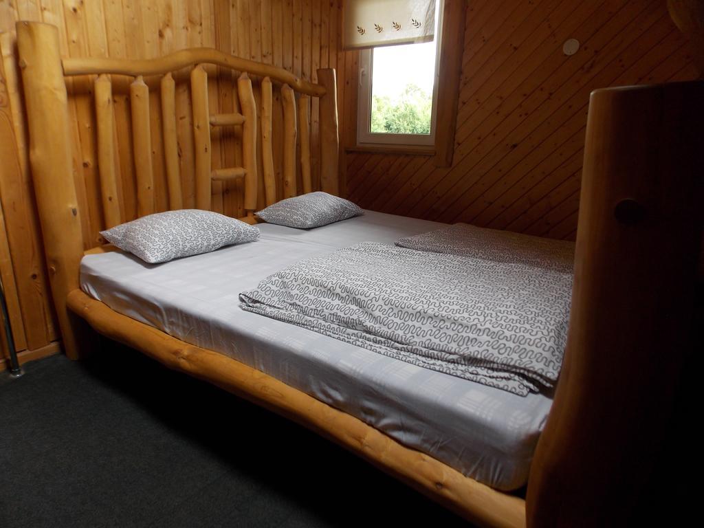 Guest House Kalnini Kārļi Kamer foto