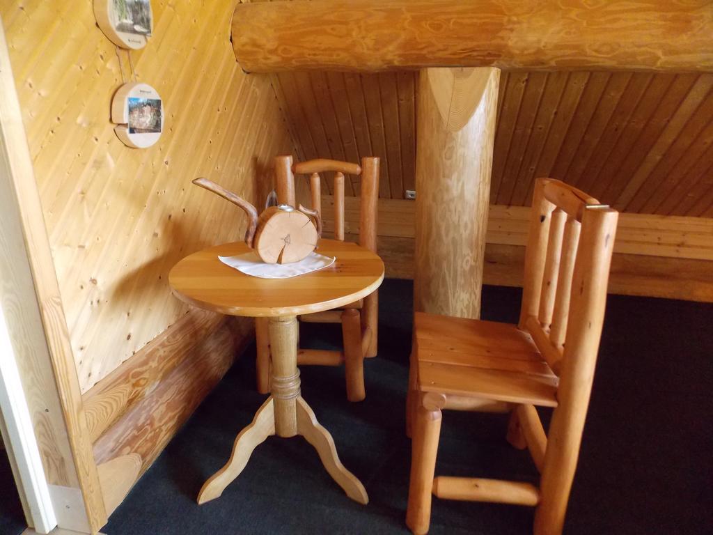 Guest House Kalnini Kārļi Kamer foto